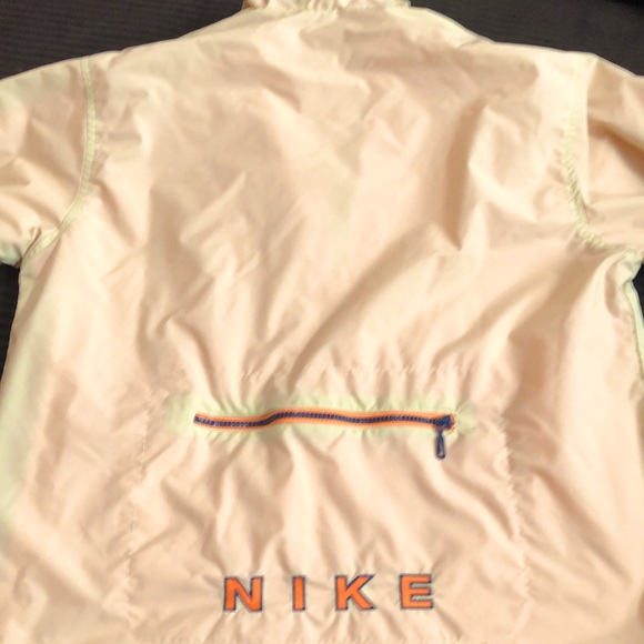 Jacket - Picture 9 of 14